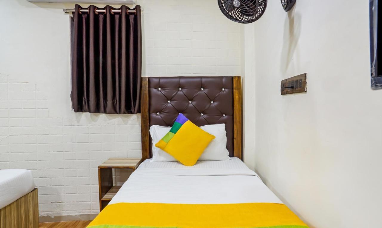 Treebo Trip Meadow Inn มุมไบ ภายนอก รูปภาพ